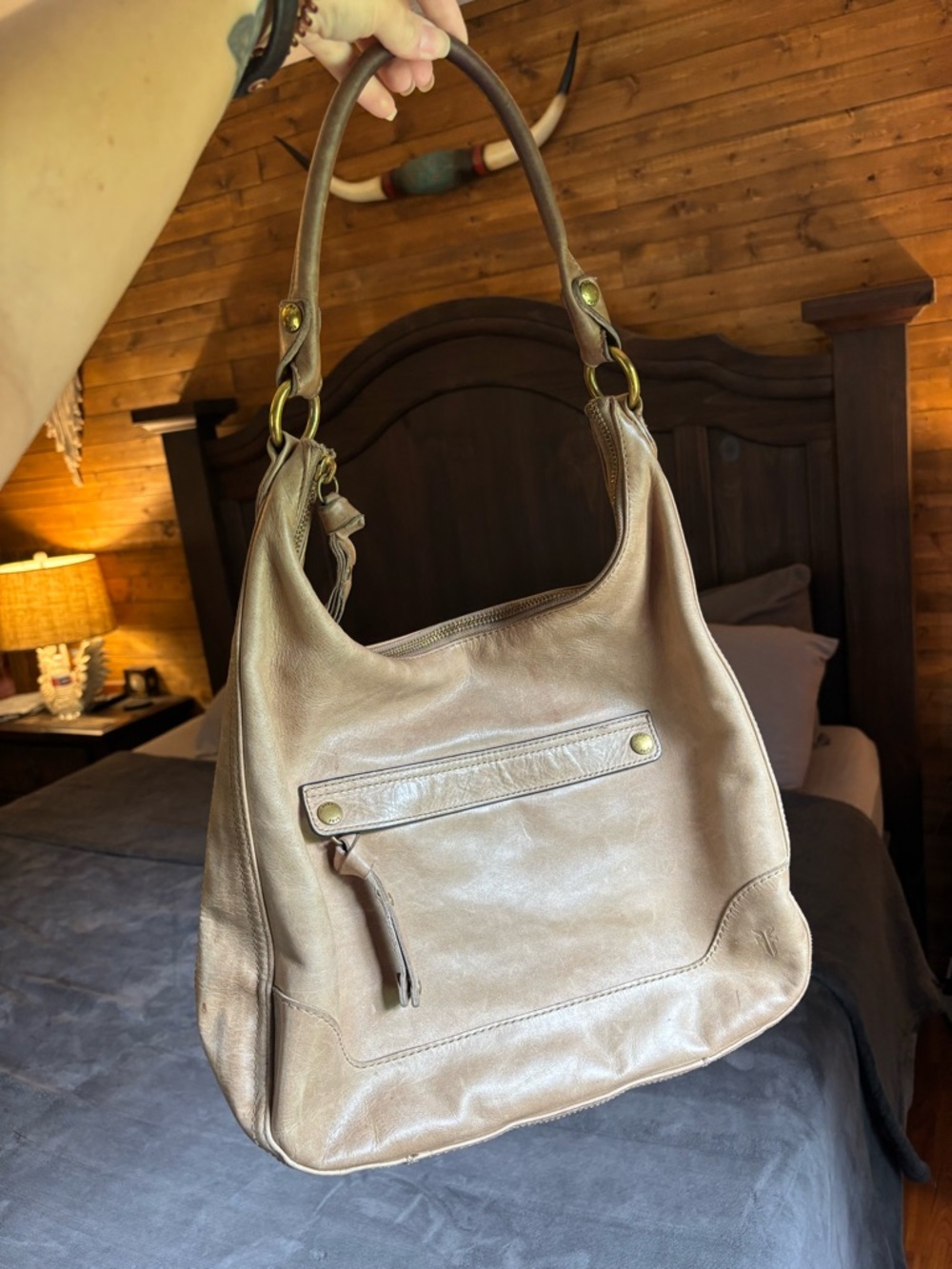 Frye Melissa Zip Hobo Bag, Large, Tan, Genuine Leather, Slouchy Shoulder Bag - Picture 7 of 14